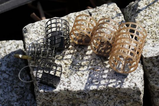 Cage pour la pêche feeder