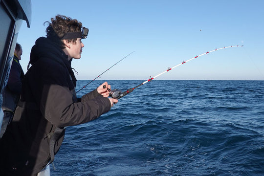 Une canne spécifique pour manier les jigs, ici en casting