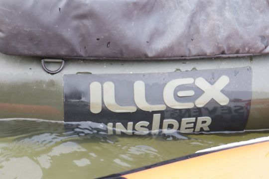 Les toiles PVC de float-tube sont solides.