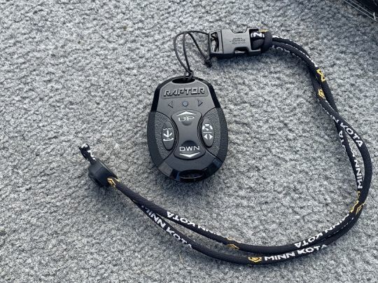 Télécommande de l'ancre Minn Kota Raptor.