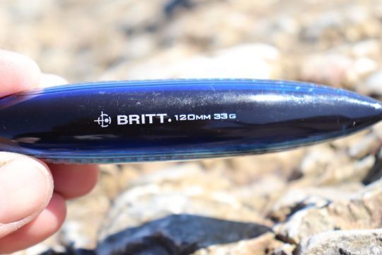 Le Britt est un stickbait massif.