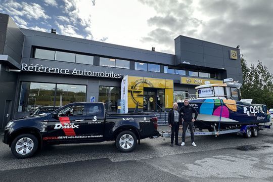 Convoyage du Barracuda 7 avec un Isuzu D'Max