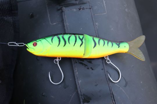Le glide-bait est efficace pour pêcher le maskinongé.