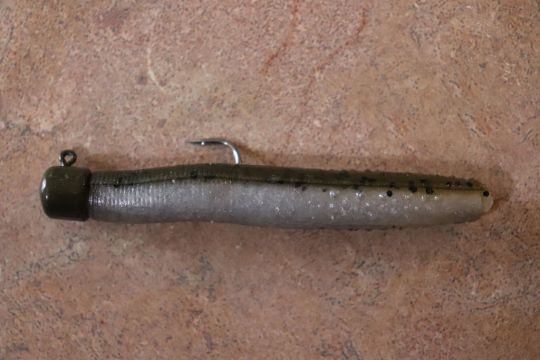 Le Ned Rig ressemble à un worm raccourci.