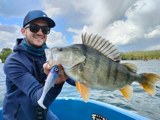 Passionné par la pêche des carnassiers aux leurres