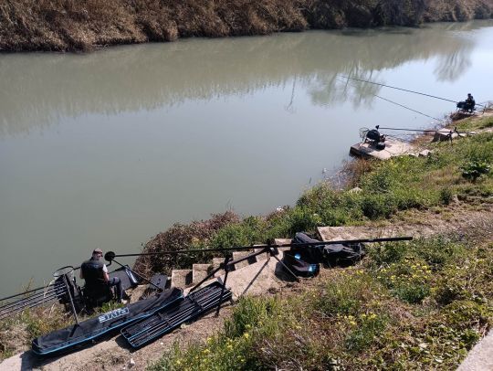 Des postes de pêches et un parcours adapté