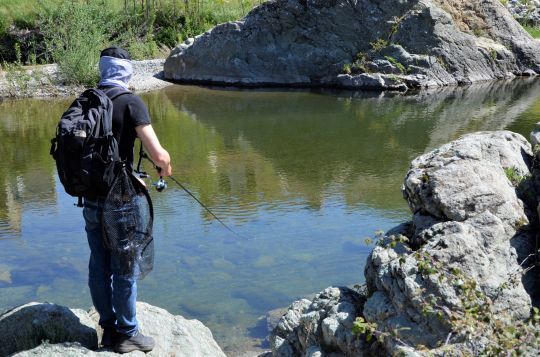 Pêcher aussi lorsque le soleil est au zénith