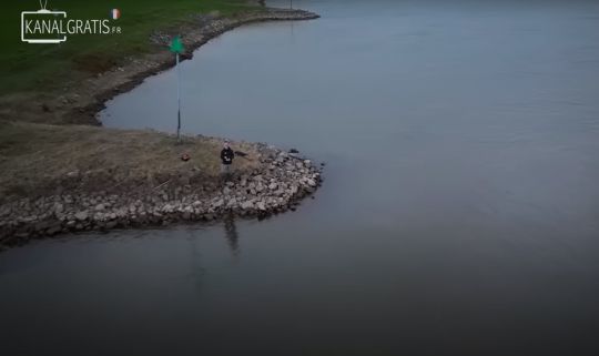Ces épis rocheux créent des contre courants excellents pour le sandre.