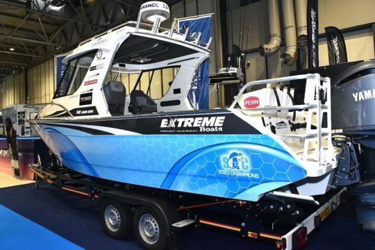 Le bateau à gagner dévoilé au salon BoatLife en Angleterre