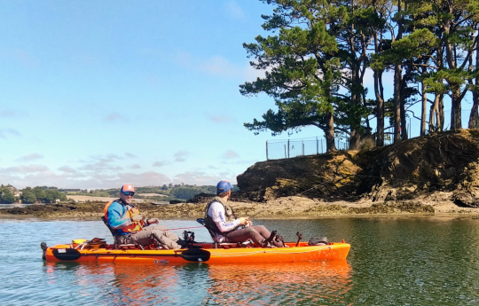 Un kayak biplace pour la pêche