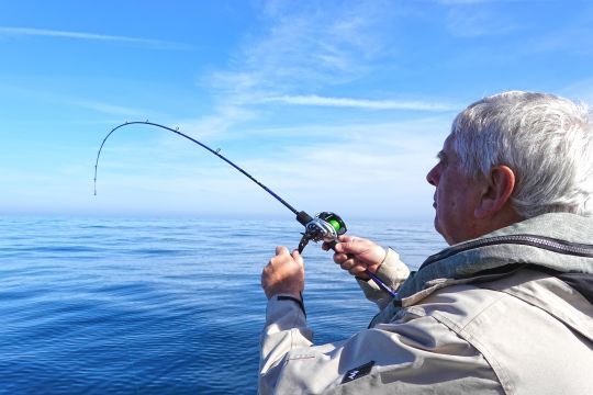 La canne Mustad Slow Bouncer 6'3 et le moulinet Banax GT 305L affrontent leur premier poisson