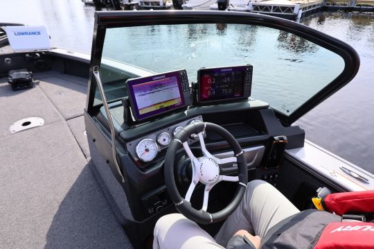 The driver's station is very well designed