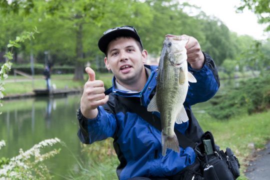Un joli black-bass capturé en compétition par Thomas GASNIER