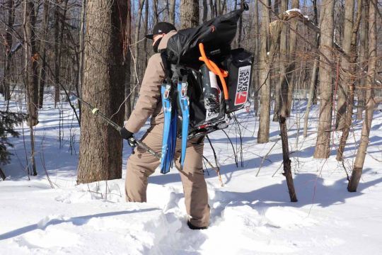 On peut enfin transporter son float-tube facilement !