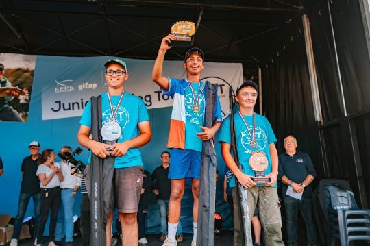 Les circuits de compétition jeunes Junior Fishing Tour participent sans aucun doute à la hausse des cartes chez les jeunes, le produit est attrayant.