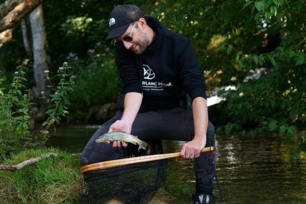 Artikel lesen Forellen angeln mit Bleu Blanc Pêche