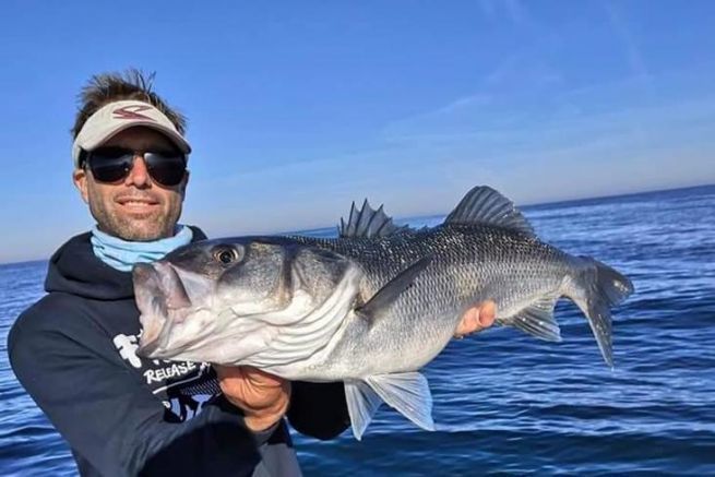 Die ideale Ausr�stung zum Wolfsbarschangeln im Archipel von Gl�nan