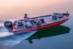 Tracker bietet erschwingliche Bass-Boote an