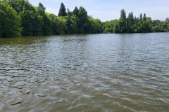 Die Erdre, ein Nebenfluss der Loire