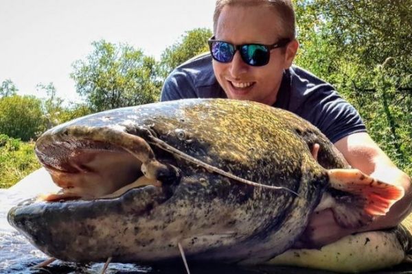 Eher Hüter als Feind der biologischen Vielfalt? Eine Vision, die ihm ein Lächeln ins Gesicht zaubert.