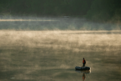 Angeln auf dem See von Saint-Pardoux