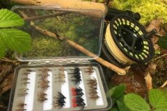 Dunkle Floats sind unverzichtbar f�r die Suche nach �schen und Forellen in Frankreich und im Ausland